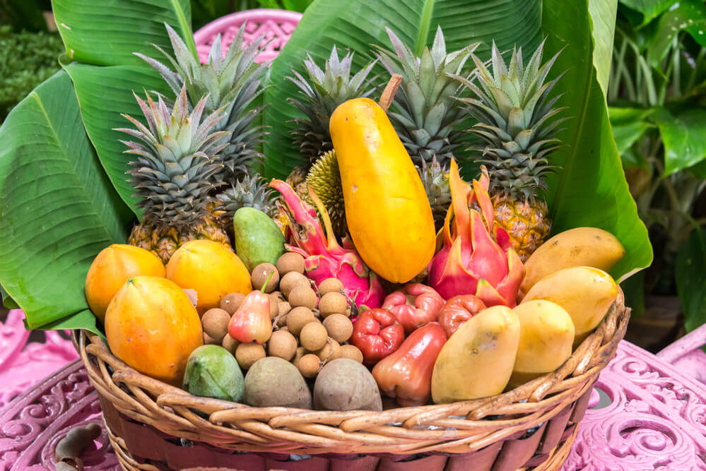 Kauai Fruits: 12 Best Kauai Fruits You Shouldn’t Miss