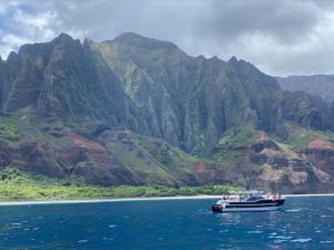 View From the Top or From the Waters: Discover the Best Way to Explore the Na Pali Coast