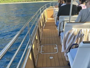 How Far in Advance Should You Book a Na Pali Coast Tour in Summer?